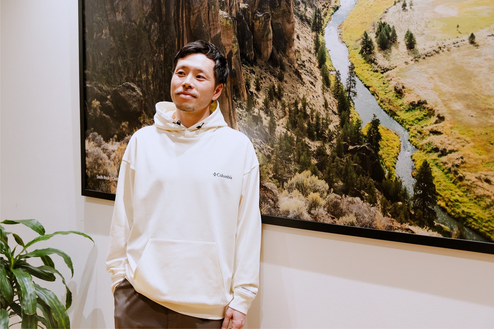 日常の延長に、アウトドアがある。コロンビア「ワンダーリッジ」という新しいスタンダード